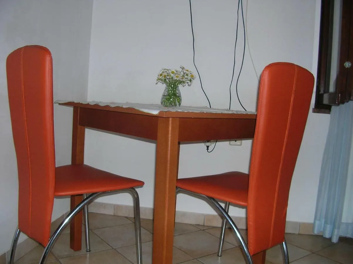 Apartman Vacation Home Lucija Slatina